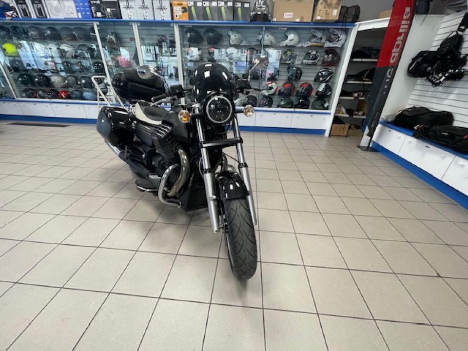 MOTO GUZZI CALIFORNIA 4