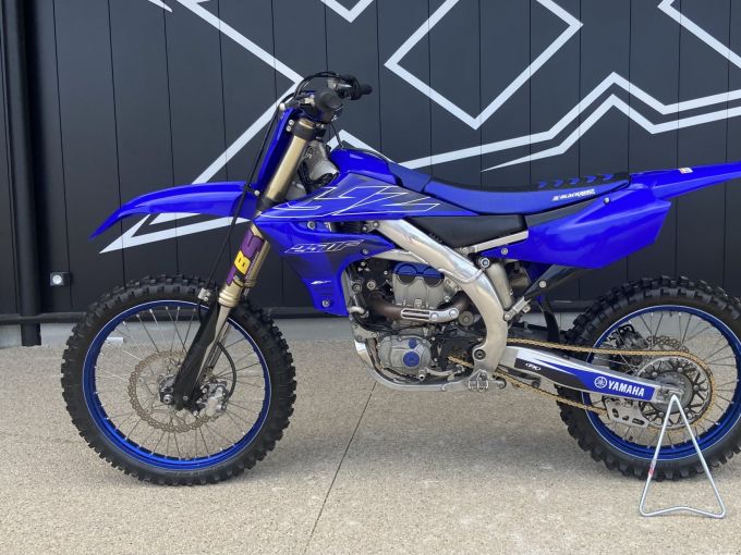 YAMAHA YZ250F 4