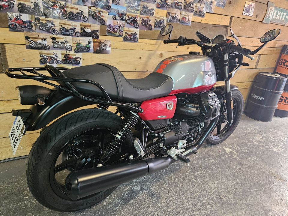 MOTO GUZZI V7 III STONE 750 4