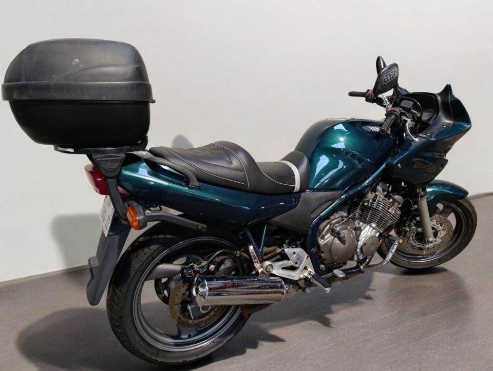 YAMAHA XJ 600 DIVERSION 4