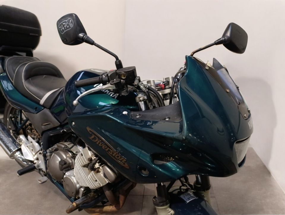 YAMAHA XJ 600 DIVERSION 4