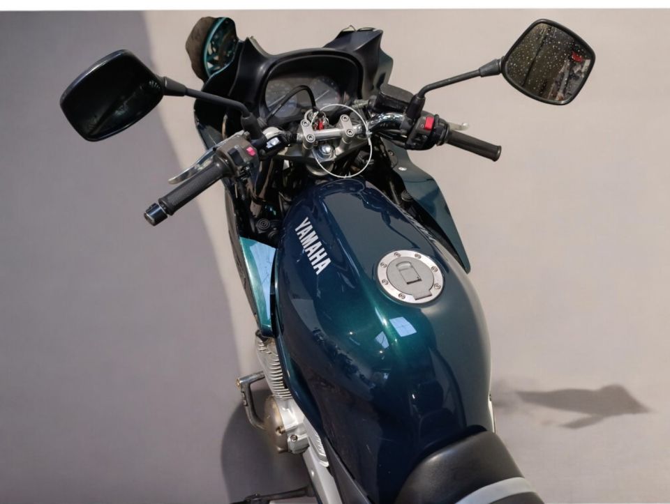 YAMAHA XJ 600 DIVERSION 4