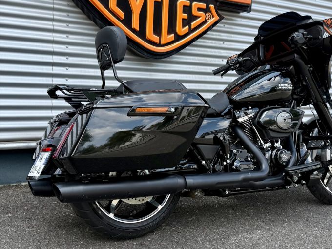 HARLEY-DAVIDSON TOURING STREET GLIDE 1923 4