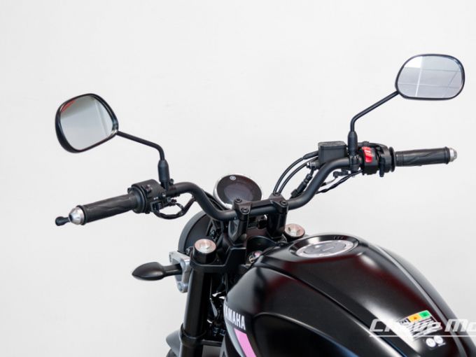 YAMAHA XSR 125 4