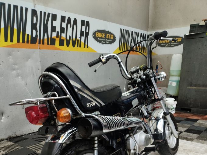 HONDA DAX ST 50 4