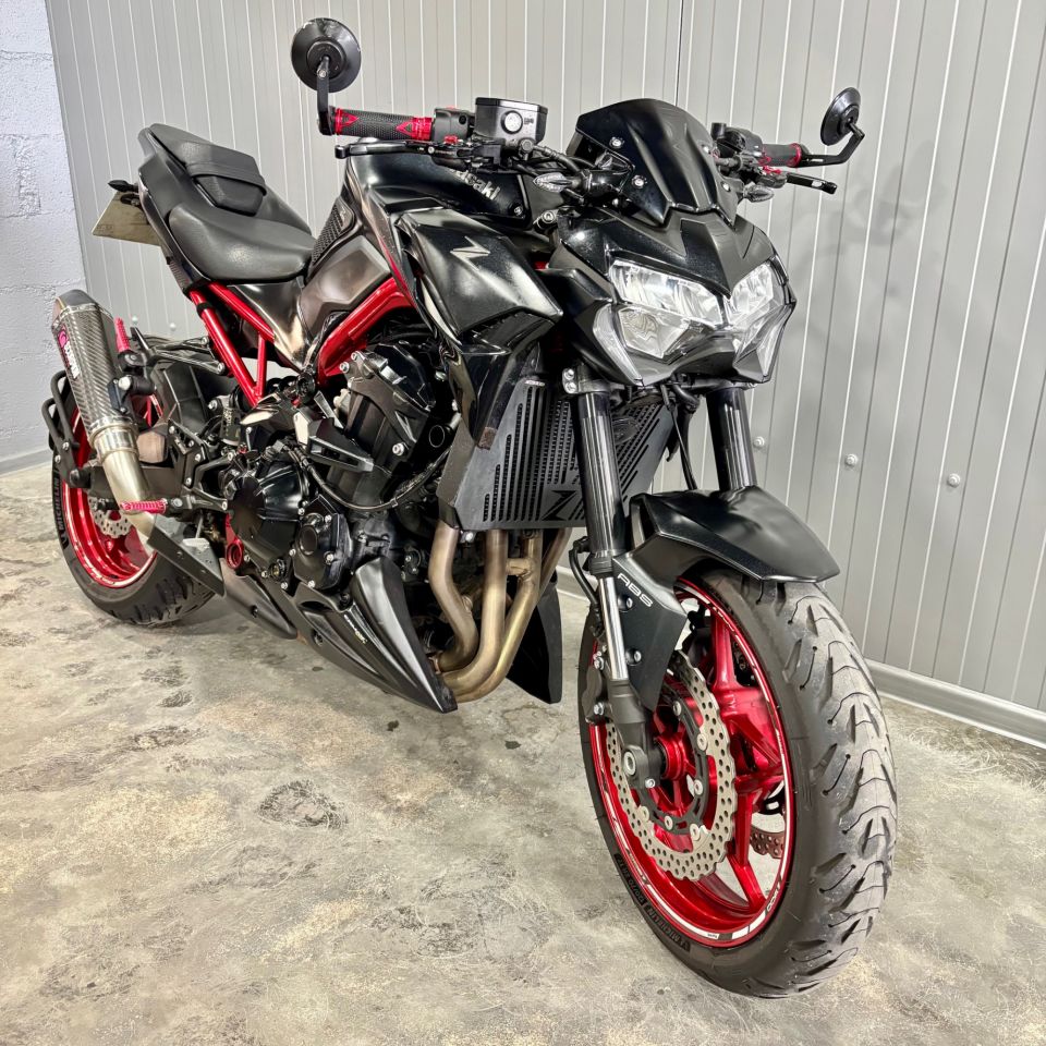 KAWASAKI Z 900 4