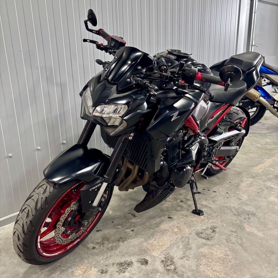 KAWASAKI Z 900 4