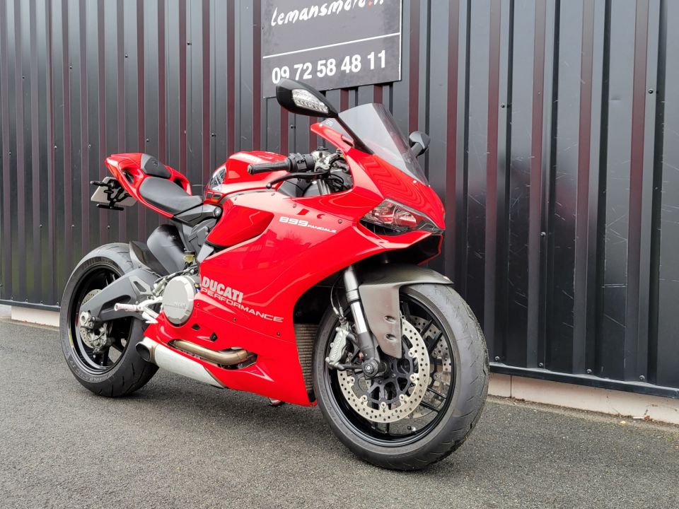 DUCATI PANIGALE 899 4