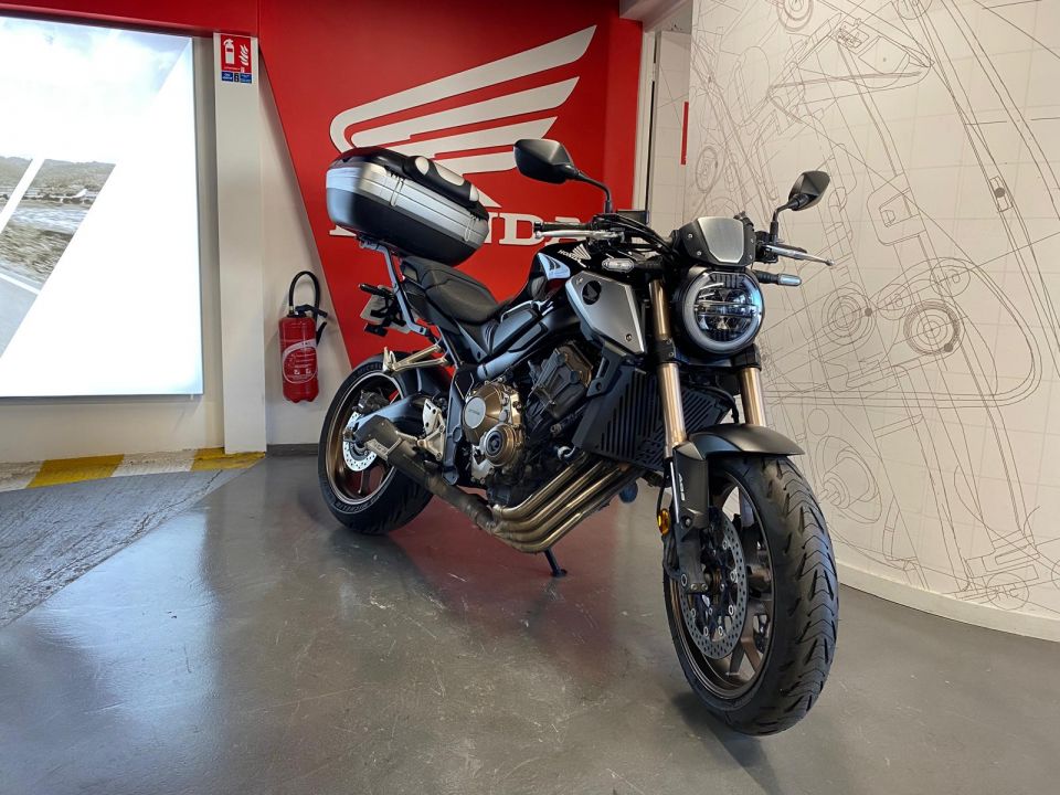 HONDA CB650R Neo Sports Café 4