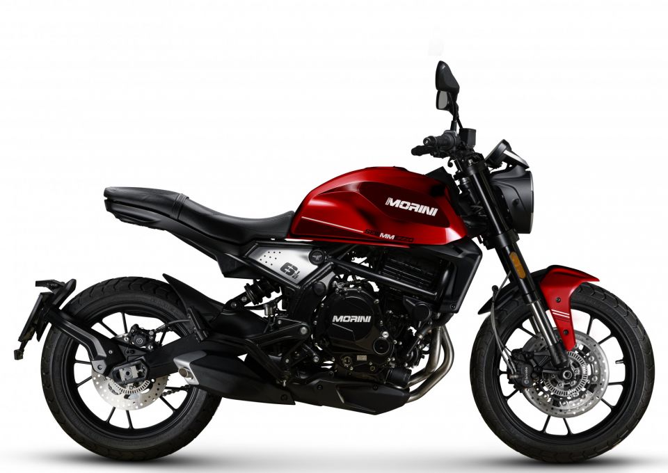 MOTO MORINI SEIEMMEZZO STR 650 4