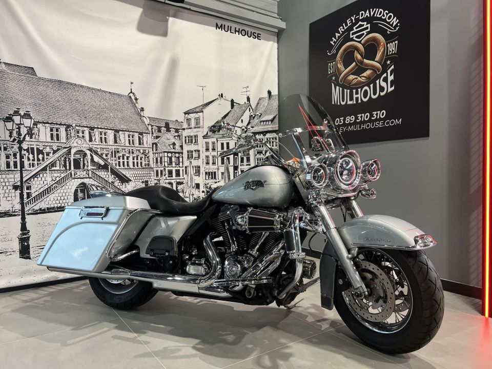 HARLEY-DAVIDSON TOURING ROAD KING 1690 CLASSIC 4