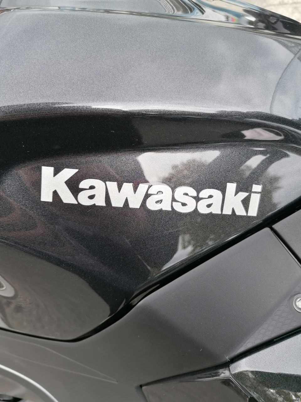 KAWASAKI NINJA 400 4