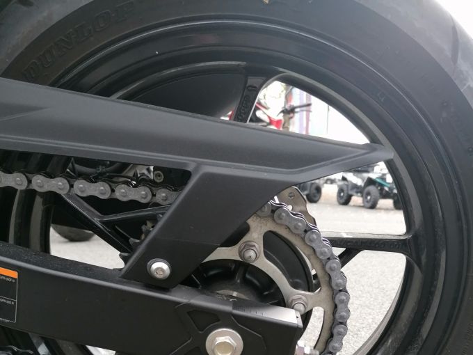 KAWASAKI NINJA 400 4