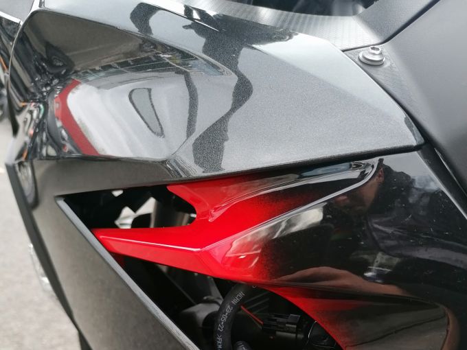 KAWASAKI NINJA 400 4