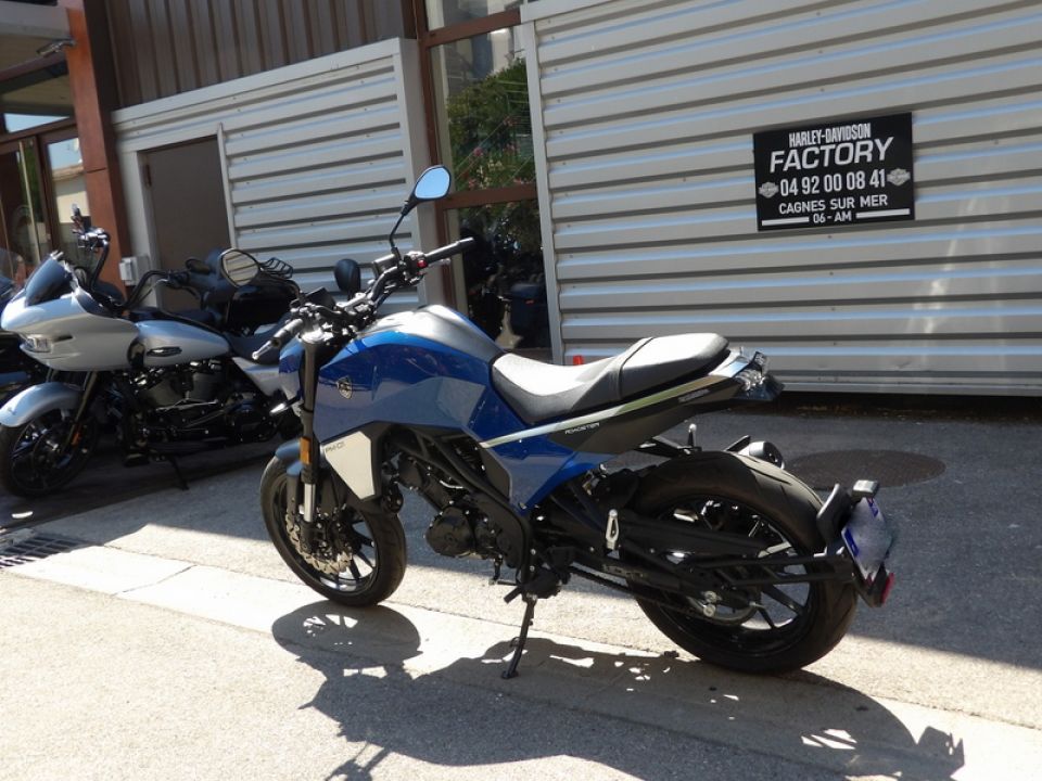 PEUGEOT PM-01 125 ROADSTER 4