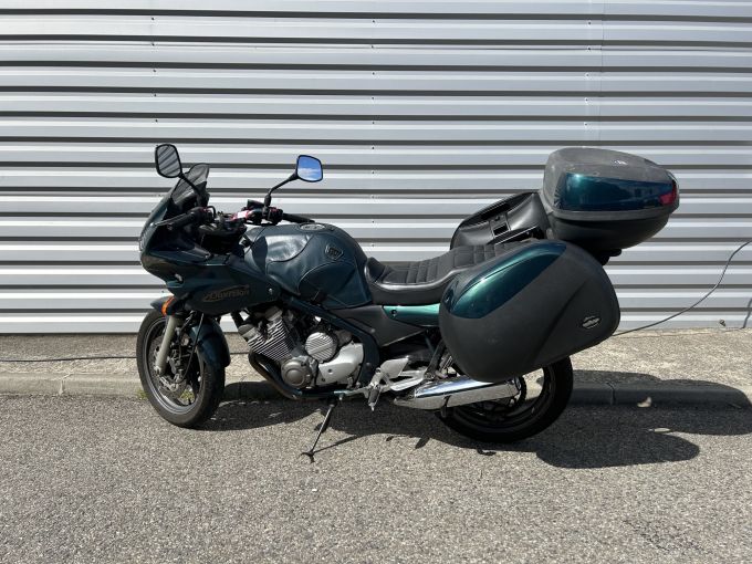 YAMAHA XJ 600 DIVERSION 4