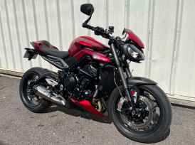 TRIUMPH STREET TRIPLE 765 RS - 2024