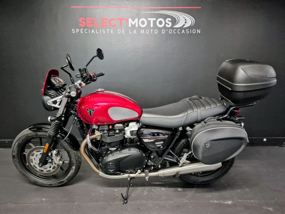 TRIUMPH SPEED TWIN 900 4