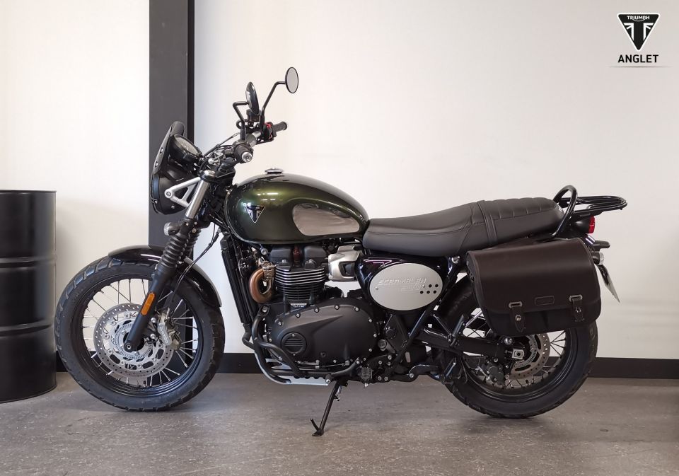 TRIUMPH SCRAMBLER 900 4
