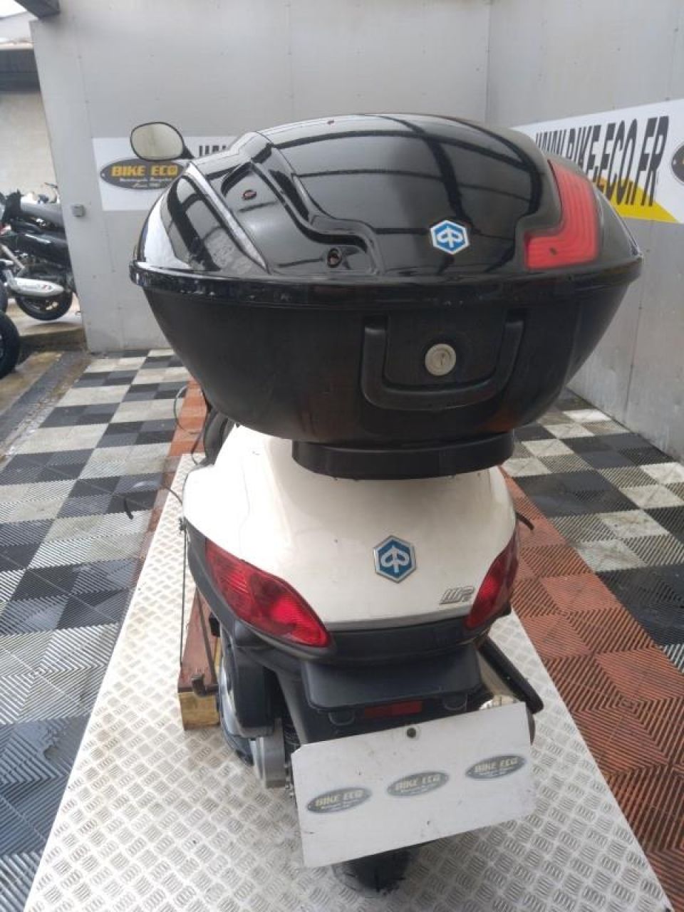 PIAGGIO MP3 400 LT 4