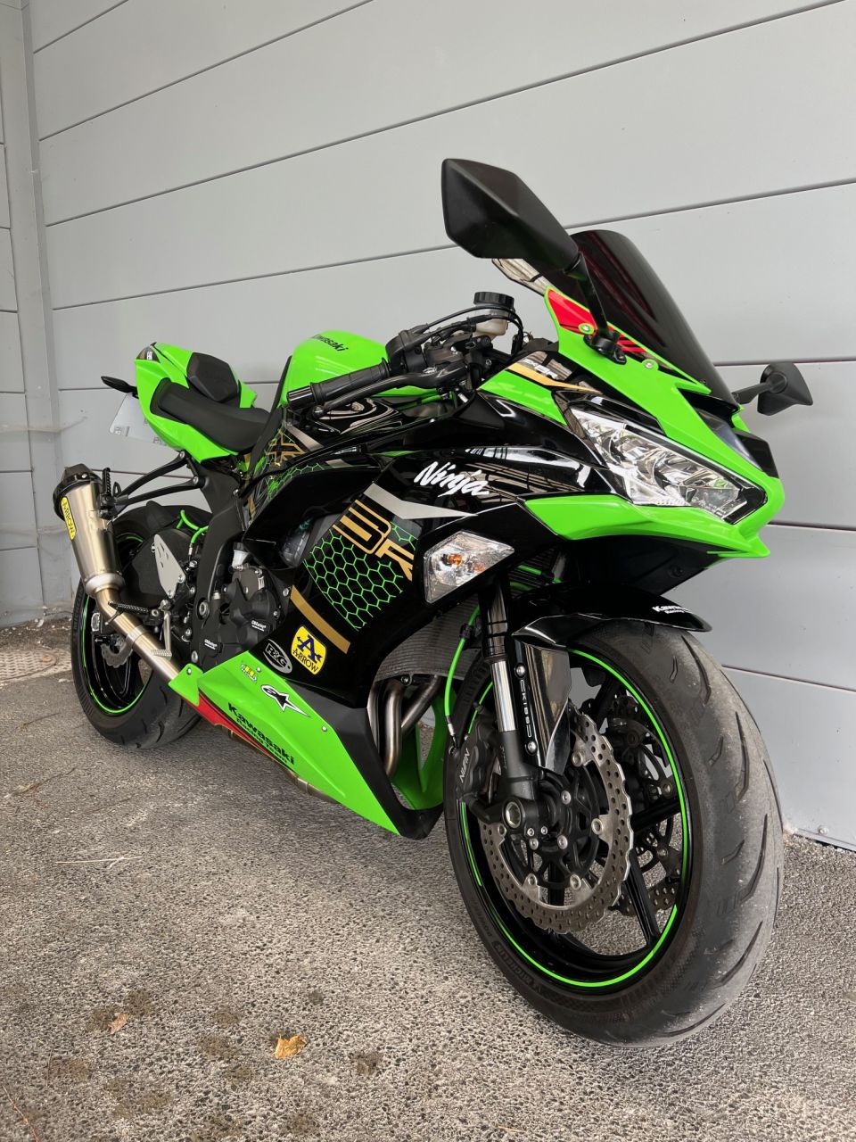 KAWASAKI ZX-6R 636 4