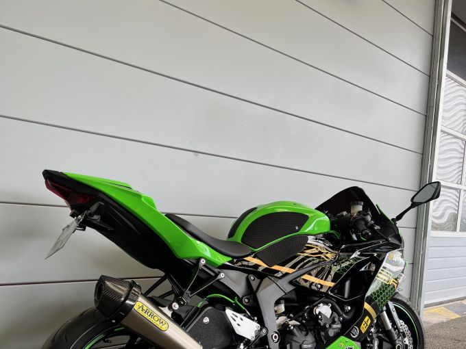 KAWASAKI ZX-6R 636 4