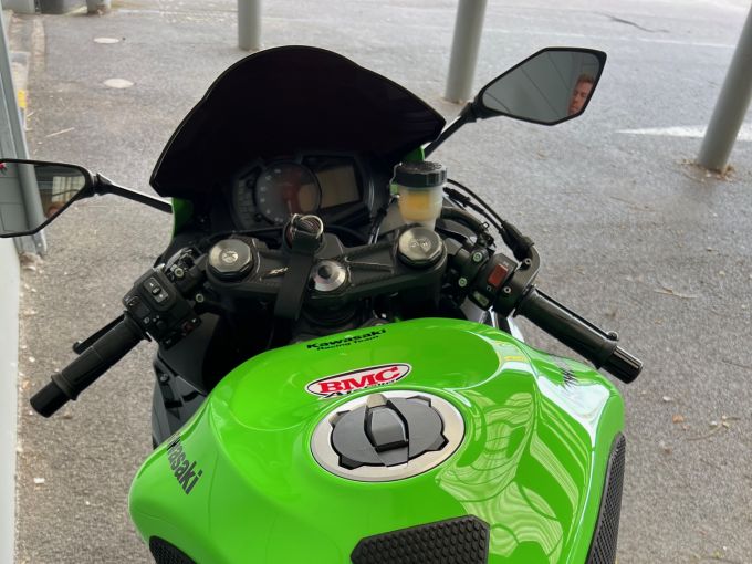 KAWASAKI ZX-6R 636 4