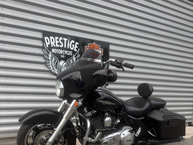 HARLEY-DAVIDSON TOURING STREET GLIDE 1690 4