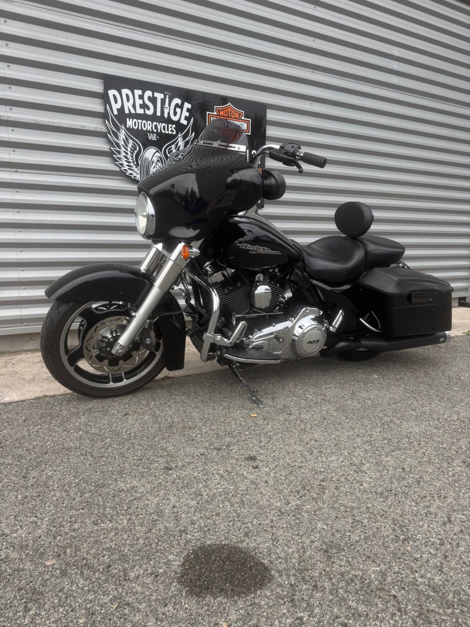 HARLEY-DAVIDSON TOURING STREET GLIDE 1690 4