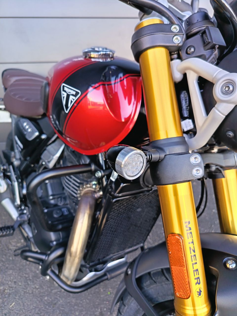 TRIUMPH Scrambler 400 X 4