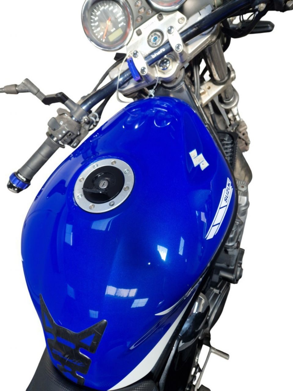 SUZUKI GSF 600 BANDIT 4