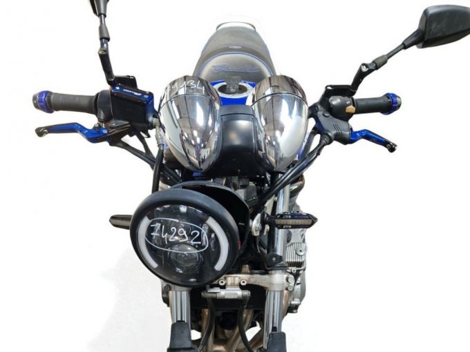 SUZUKI GSF 600 BANDIT 4