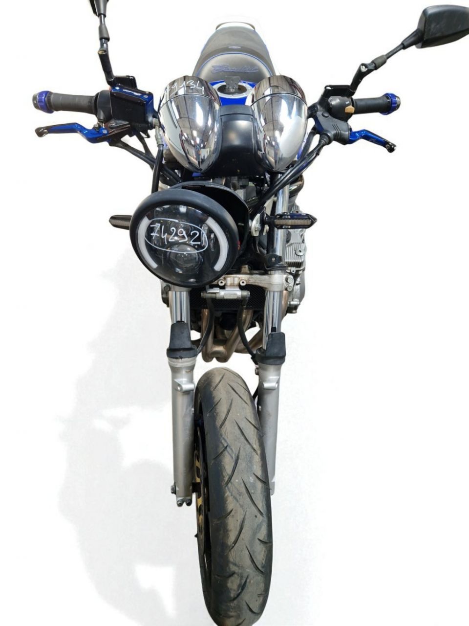 SUZUKI GSF 600 BANDIT 4