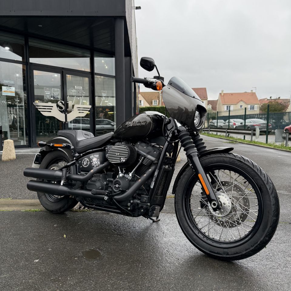 HARLEY-DAVIDSON SOFTAIL STREET BOB 1745 4