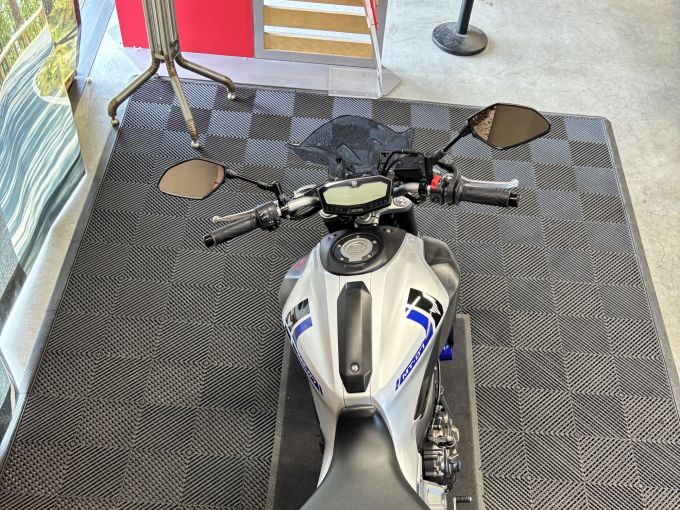 YAMAHA MT-07 (47.5CV) 4
