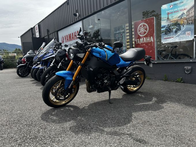 YAMAHA XSR 900 4