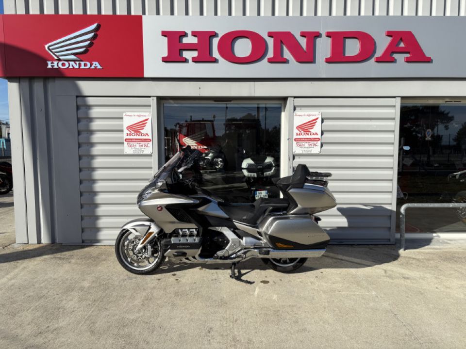 HONDA GL 1800 GOLDWING DCT 4