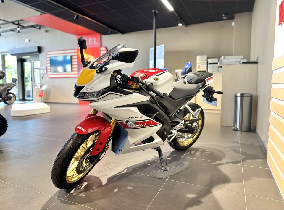 YAMAHA R125 World GP 60th Anniversary 4
