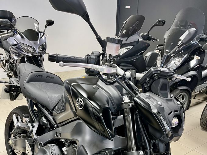 YAMAHA MT-09 35KW 4