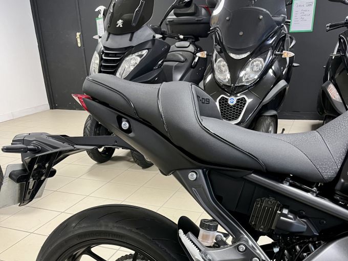 YAMAHA MT-09 35KW 4