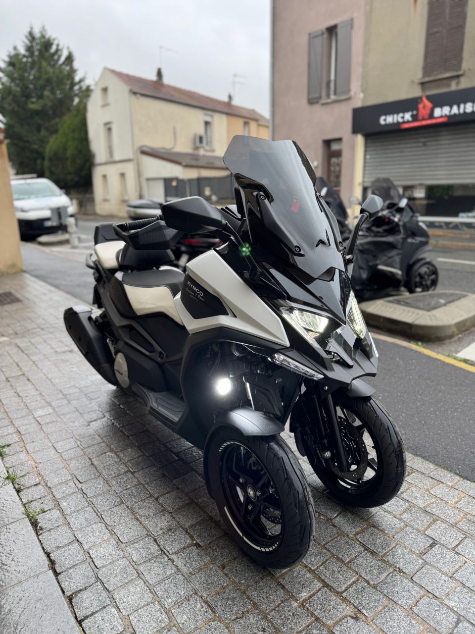 KYMCO CV3 550 4