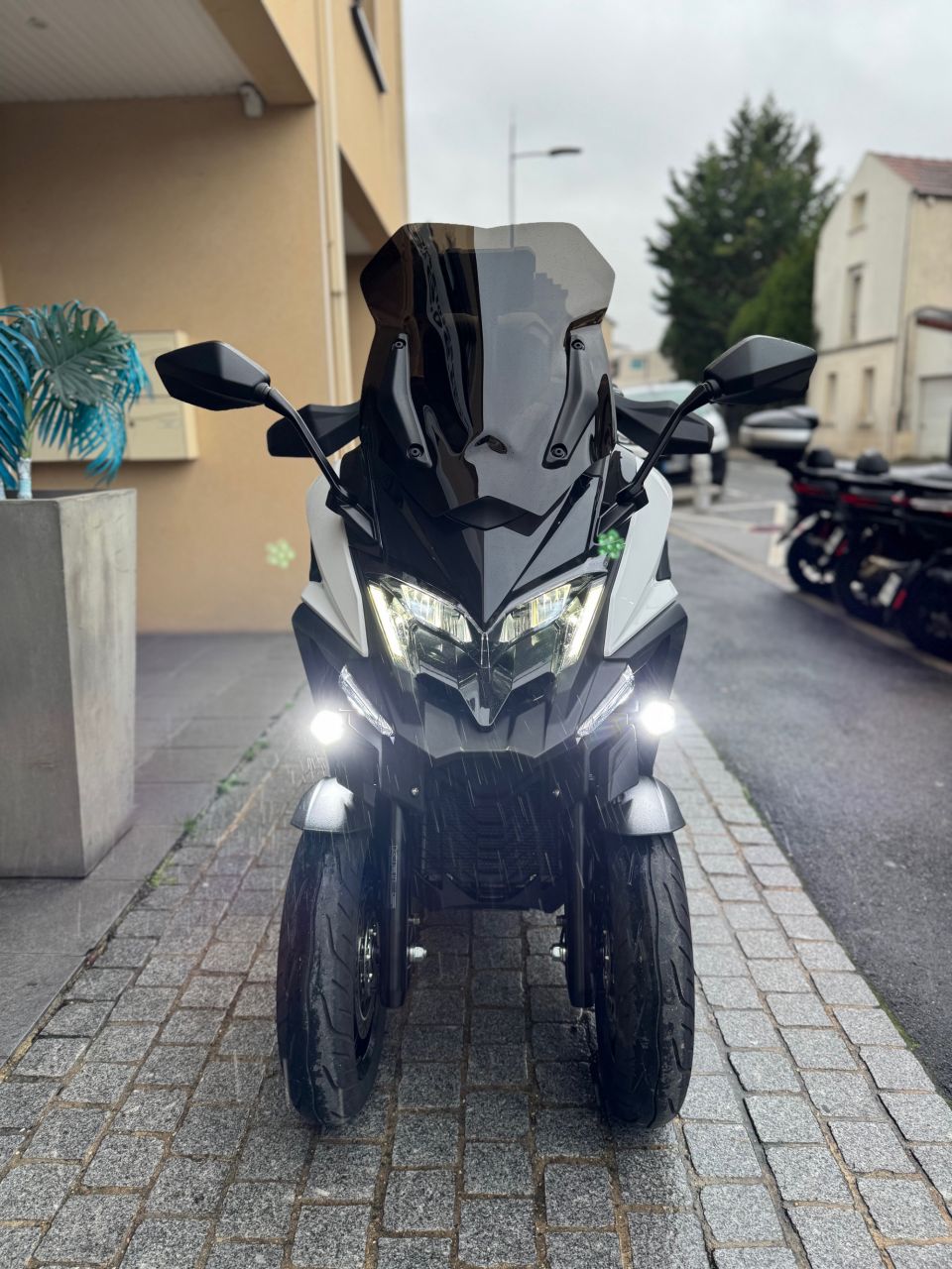 KYMCO CV3 550 4
