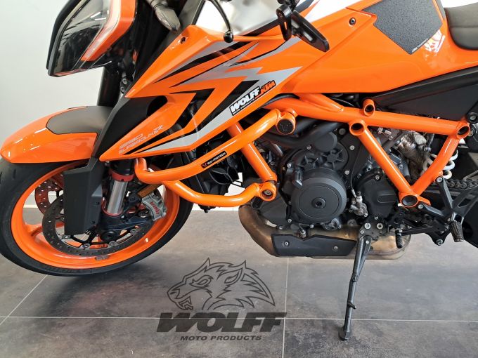 KTM 1290 SUPER DUKE R 4