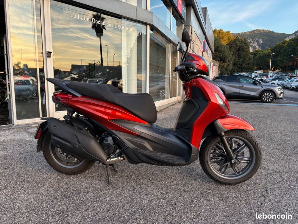 PIAGGIO New Beverly S 400 HPE 4