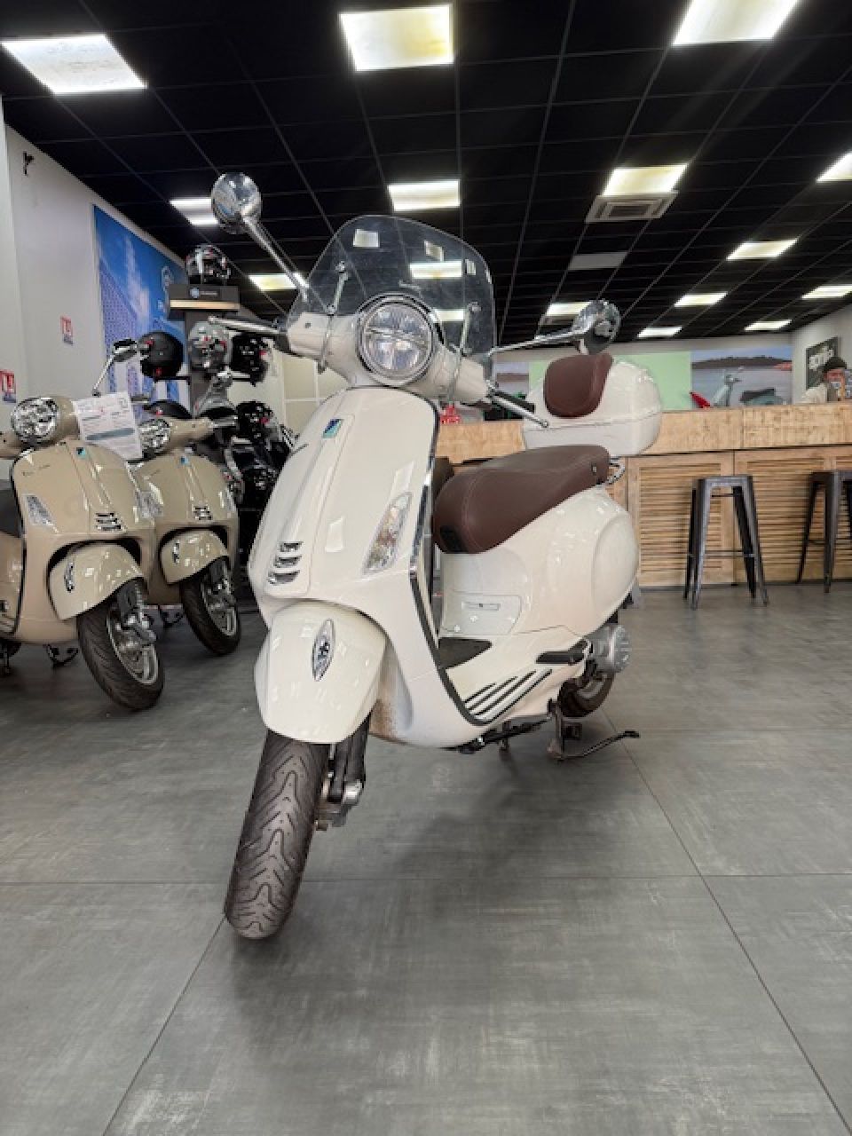 VESPA PRIMAVERA 50 4