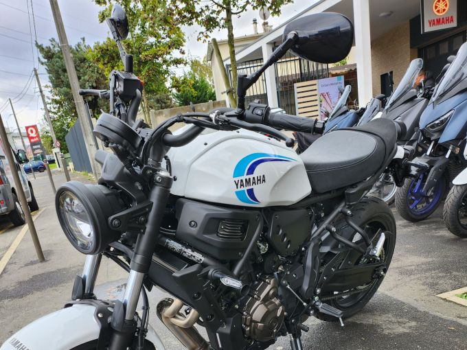 YAMAHA XSR 700 4