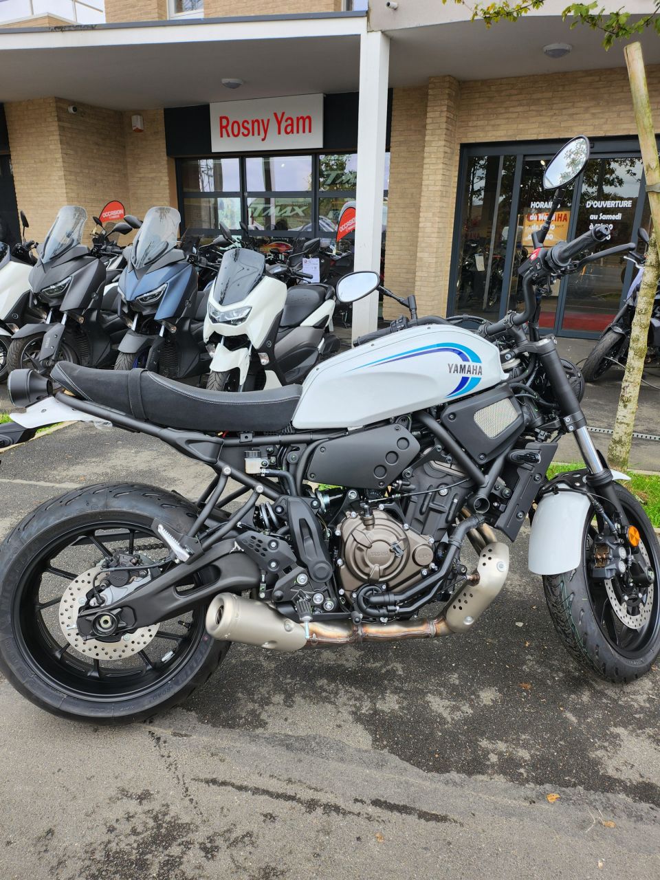 YAMAHA XSR 700 4