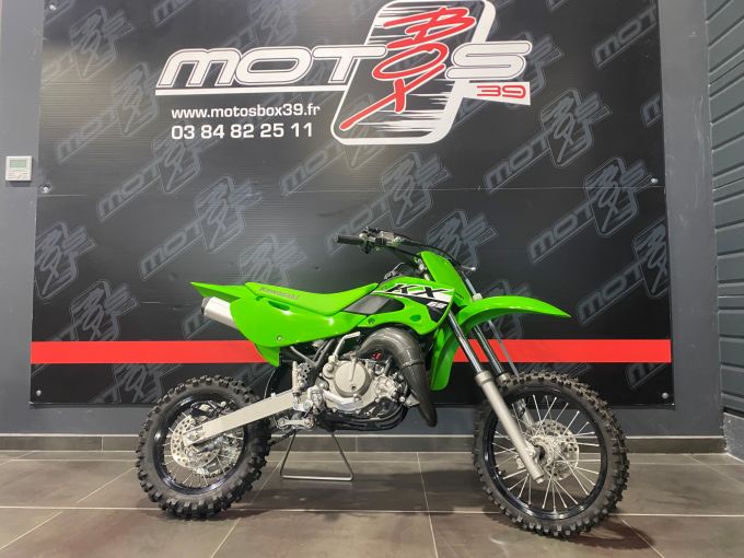 KAWASAKI KX 4