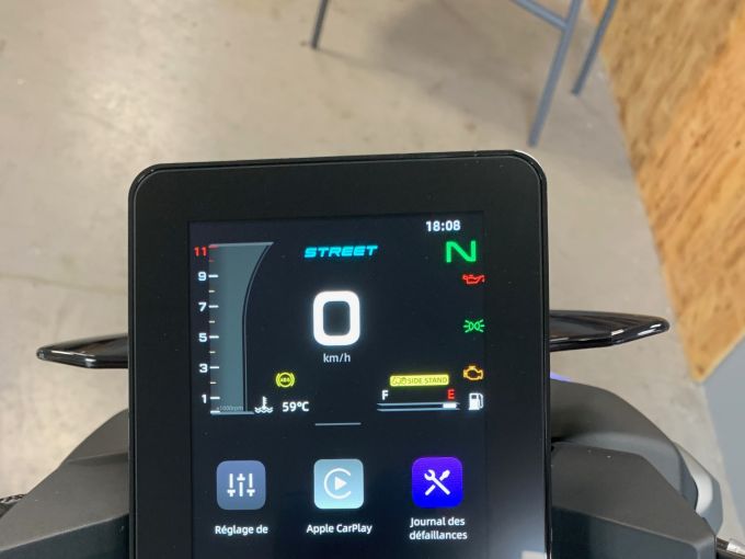 CF MOTO NK 800 Advance 4