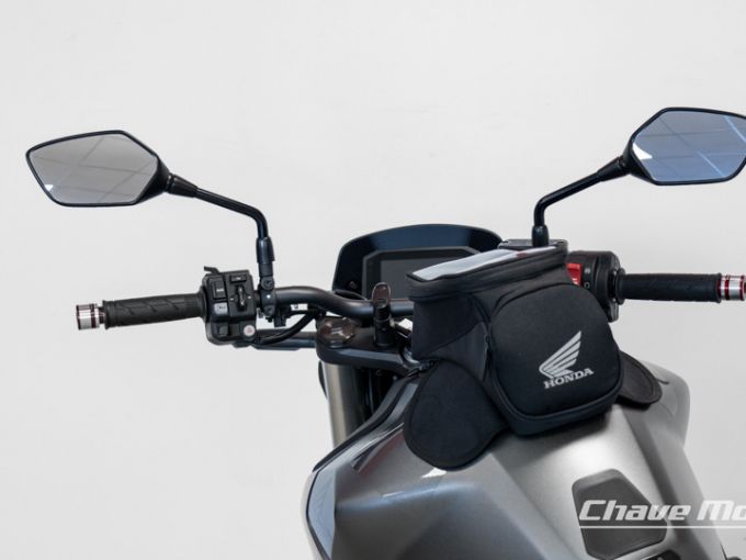 HONDA CB 750 HORNET 4